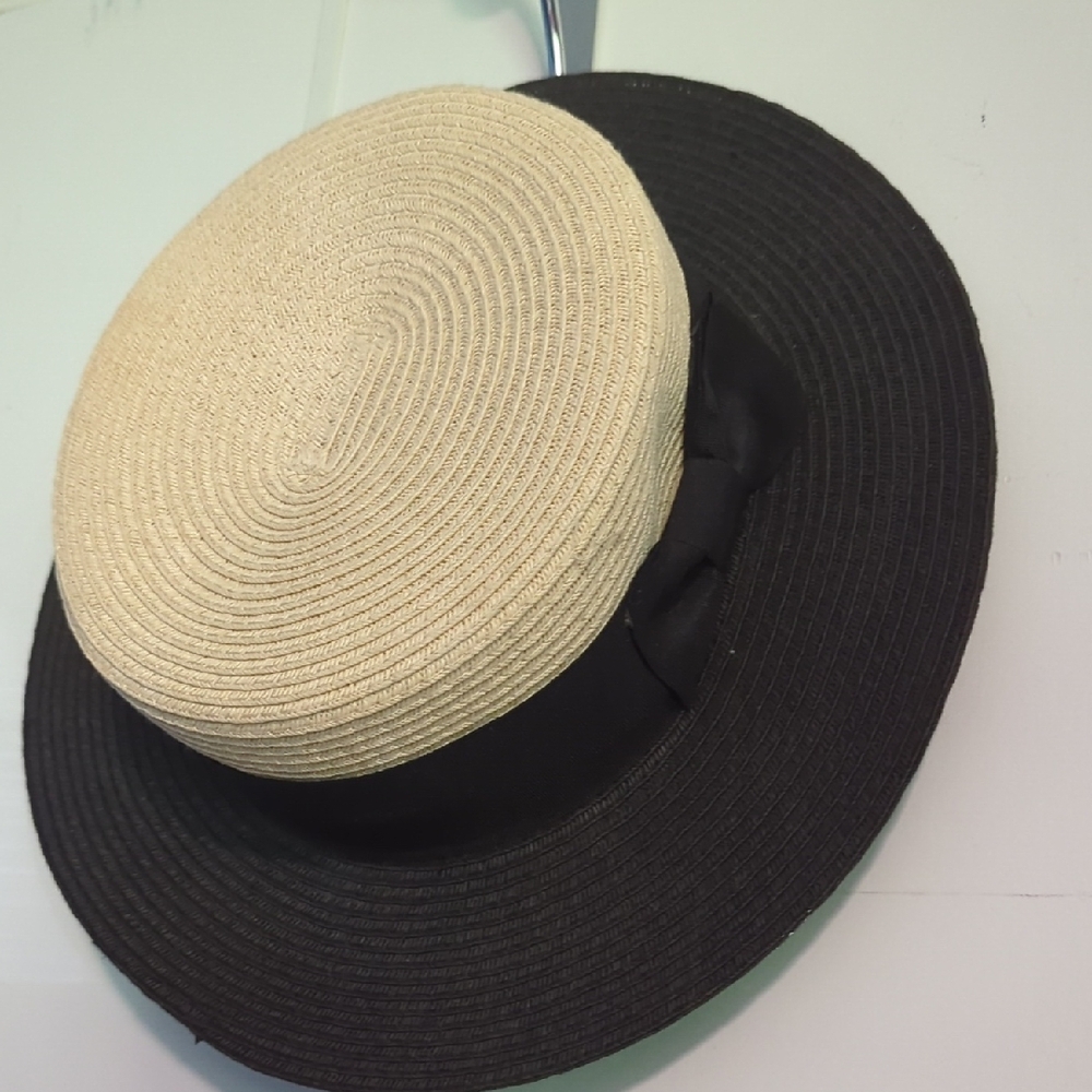 Elegant Black and Cream Women's Hat